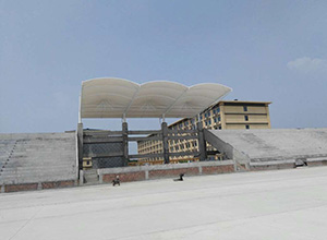 焦作<font color='red'>膜結(jié)構(gòu)看臺</font>【澍青醫(yī)學(xué)院修武校區(qū)等】設(shè)計施工案例