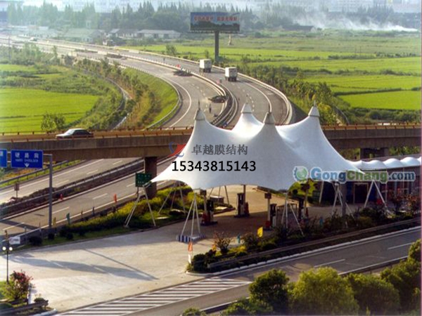 阿勒泰高速收費(fèi)站雨棚【專(zhuān)業(yè)廠家】景觀遮陽(yáng)棚/服務(wù)區(qū)膜結(jié)構(gòu)充電站設(shè)計(jì)公司