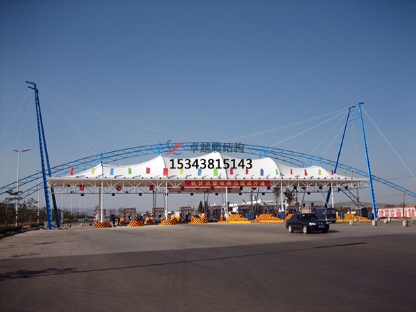 喀什高速收費(fèi)站雨棚【專(zhuān)業(yè)廠家】景觀遮陽(yáng)棚/服務(wù)區(qū)膜結(jié)構(gòu)充電站設(shè)計(jì)公司