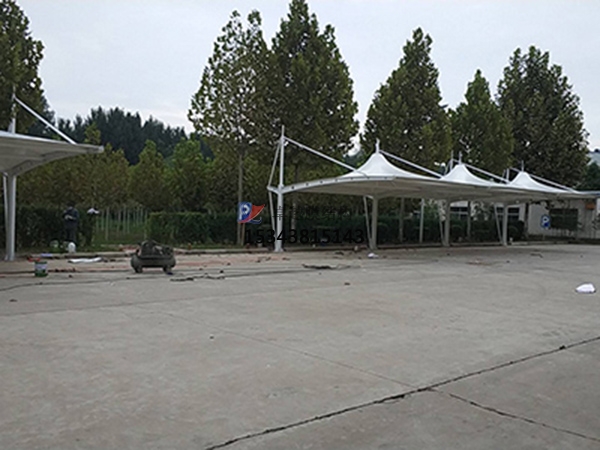  四川自貢膜結(jié)構充電站停車棚【廠家直銷】