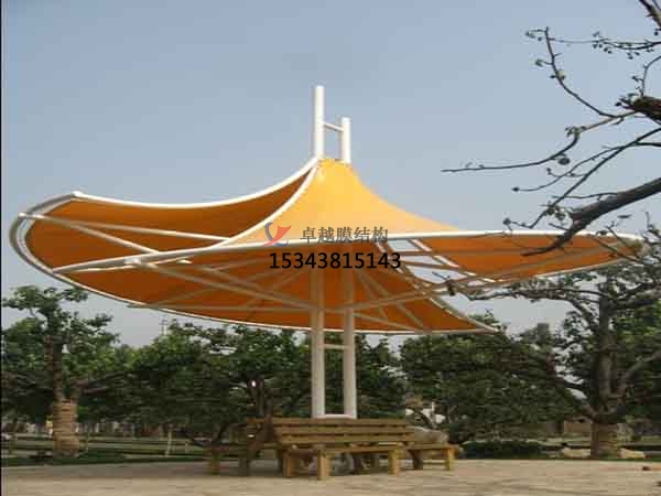 撫順膜結構商場頂蓋【生產(chǎn)廠家】撫順步行街入口大門膜結構遮陽棚公司