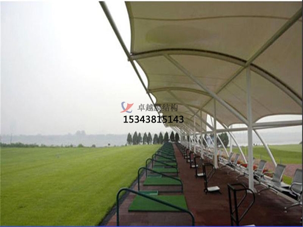 玉林膜結構高爾夫發(fā)球臺遮陽棚