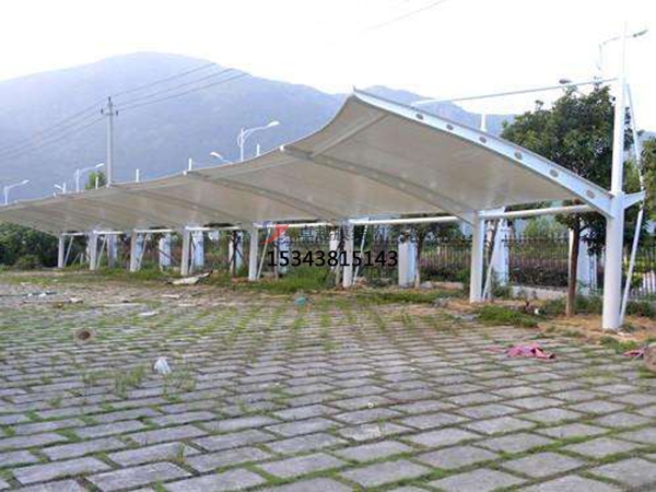 夏邑<font color='red'>膜結(jié)構(gòu)車棚</font>【生產(chǎn)設計】