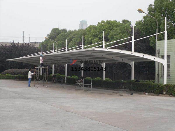 洛川膜結構停車棚【生產(chǎn)銷售】遮陽棚雨棚