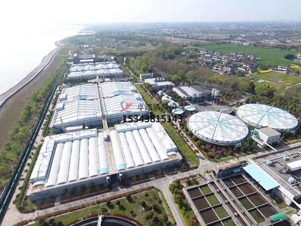 污水池反吊膜為什么要增設門窗？