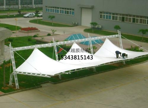 如何對PTFE膜材建筑進行清洗？