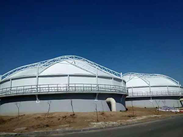 如何解決污水池臭氣熏天的問(wèn)題？