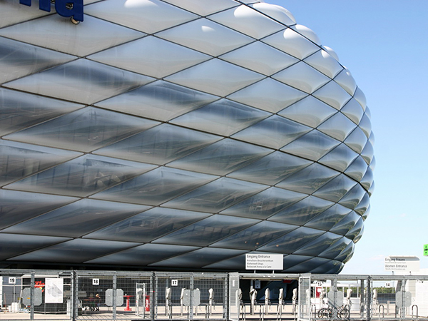 ETFE膜結(jié)構(gòu)出現(xiàn)撕裂怎么辦？