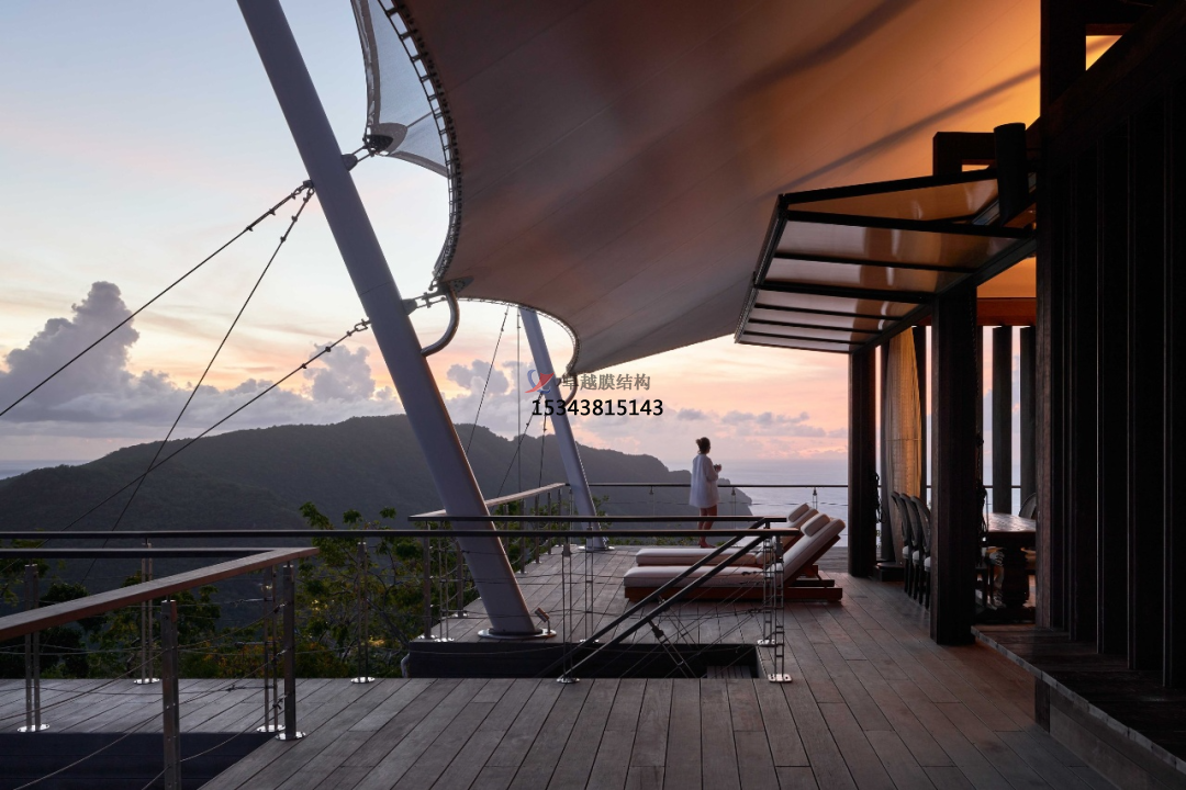 “<font color='red'>張拉膜結(jié)構(gòu)</font>” 過(guò)時(shí)了？不，是升級(jí)了！