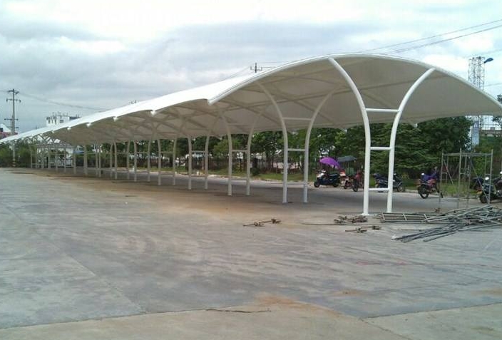 索<font color='red'>膜結(jié)構(gòu)車棚</font>定制需要怎么選擇生產(chǎn)廠家？